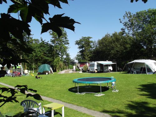 Camping-met-Trampoline