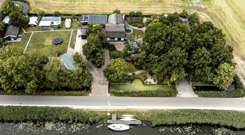 Luchtfoto huis met Grote Sloot